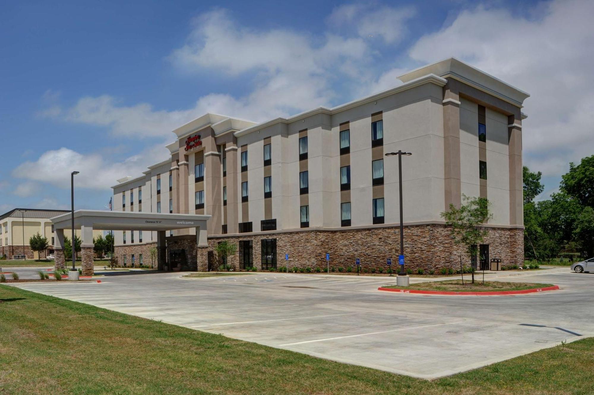 Hampton Inn & Suites Ardmore Εξωτερικό φωτογραφία