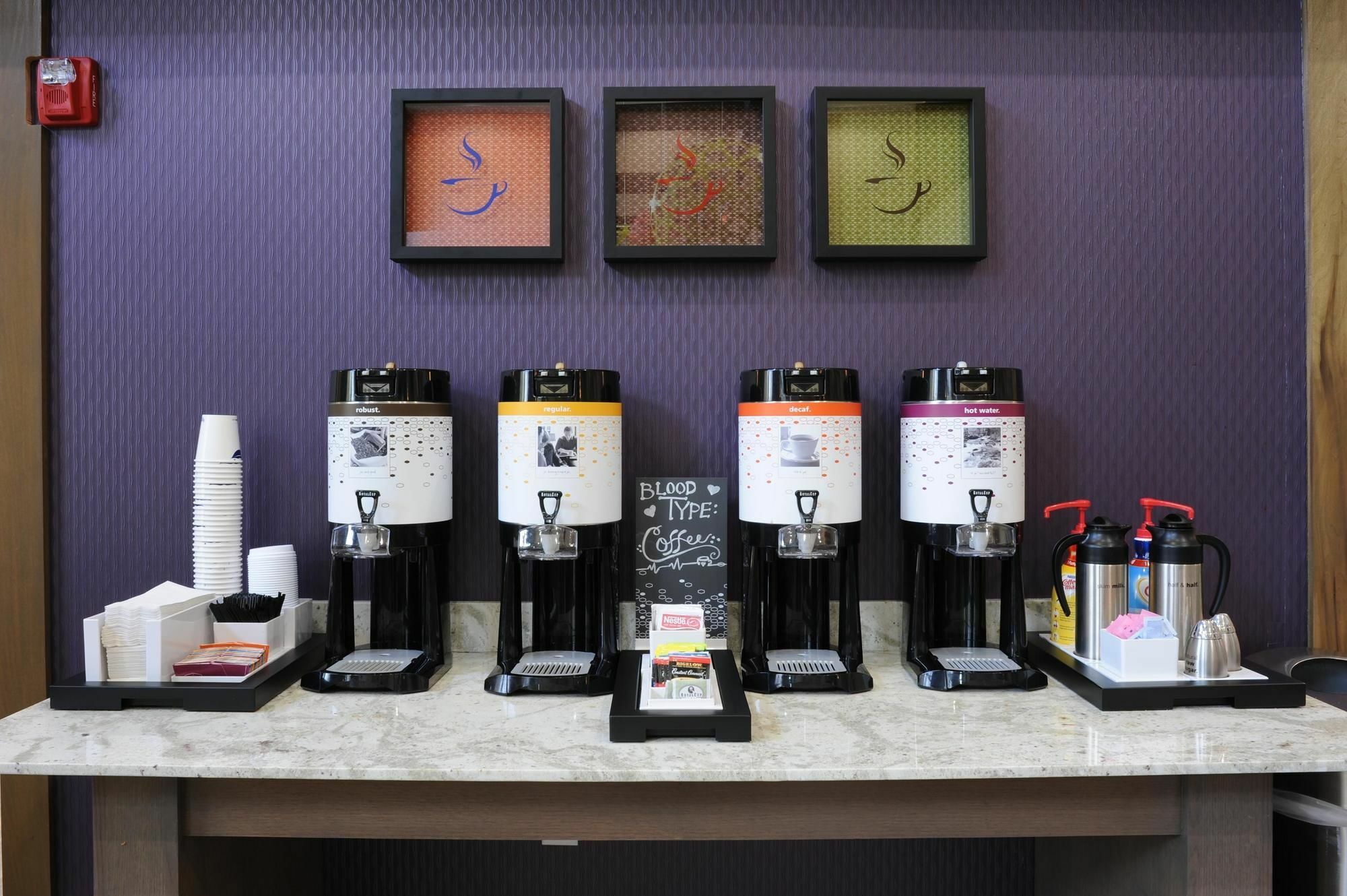 Hampton Inn & Suites Ardmore Εξωτερικό φωτογραφία